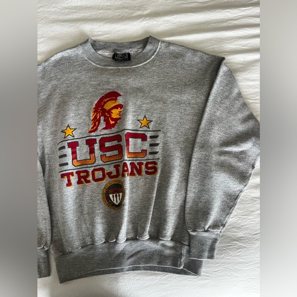 USC Trojans Sweatshirt - Picture 3 of 5